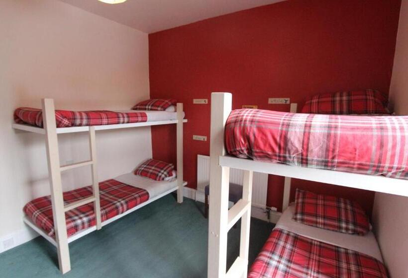 تختخواب در اتاق مشترک, Pitlochry Backpackers