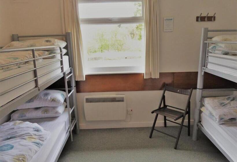 اتاق استاندارد چهارنفره با سرویس بهداشتی مشترک, Inveraray Hostel
