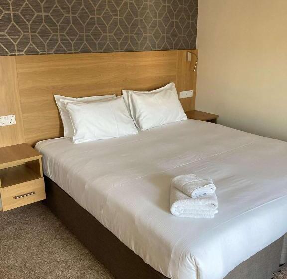 اتاق سوپریور با تخت بزرگ, Best Western Northfields Ealing