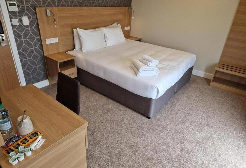 اتاق سوپریور با تخت بزرگ, Best Western Northfields Ealing