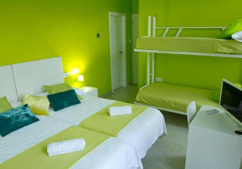 اتاق استاندارد چهار تخته, Nest Style Granada