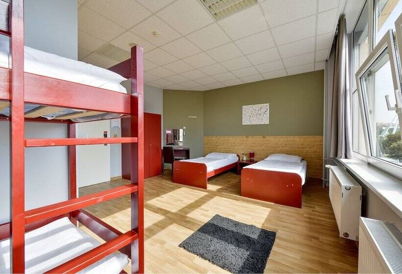 Standard Triple Room, Plus Prague Hostel