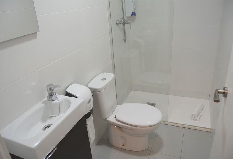 Apartamento 3 Dormitórios, Suite Home Sagrada Familia