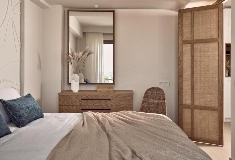 سوئیت جونیور با استخر, Windmill Bay