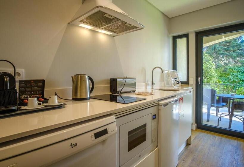 سوییت جونیور با بالکن, Casa Vela Boutique House