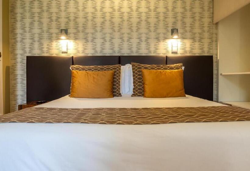سوییت جونیور با بالکن, Casa Vela Boutique House