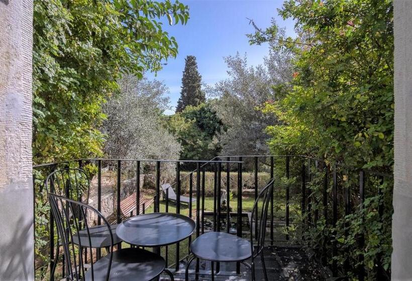 سوییت جونیور با بالکن, Casa Vela Boutique House