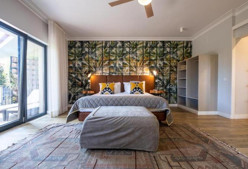 سوئیت پریمیوم, Casa Vela Boutique House