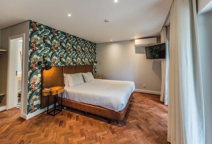 سوئیت با بالکن, Casa Vela Boutique House