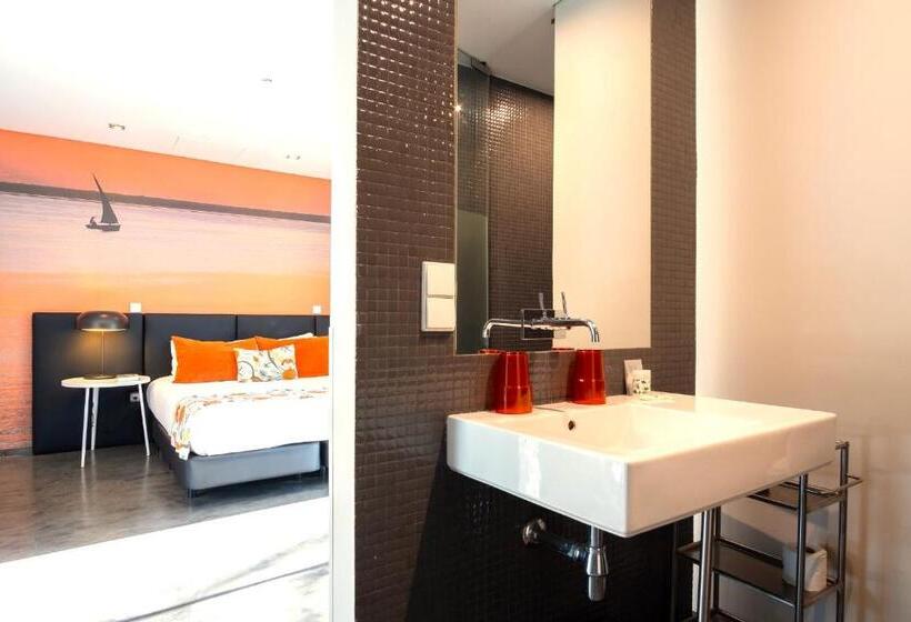 اتاق سوپریور با بالکن, Casa Vela Boutique House