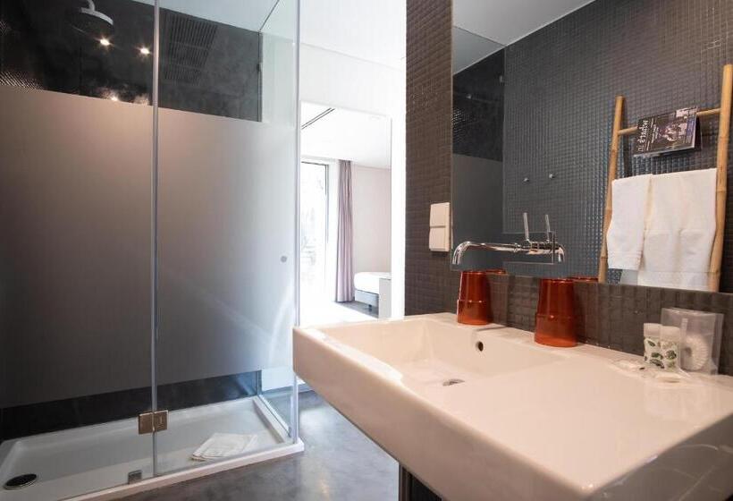 اتاق سوپریور با بالکن, Casa Vela Boutique House