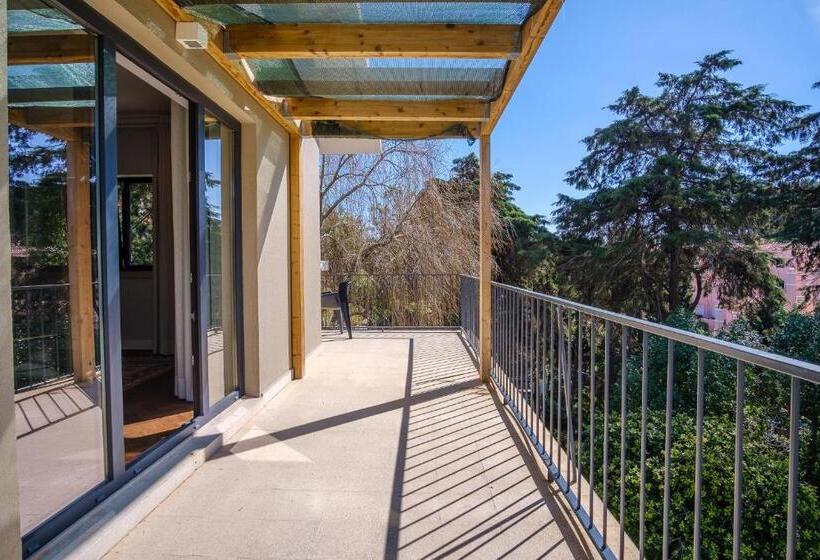 سوئیت با بالکن, Casa Vela Boutique House