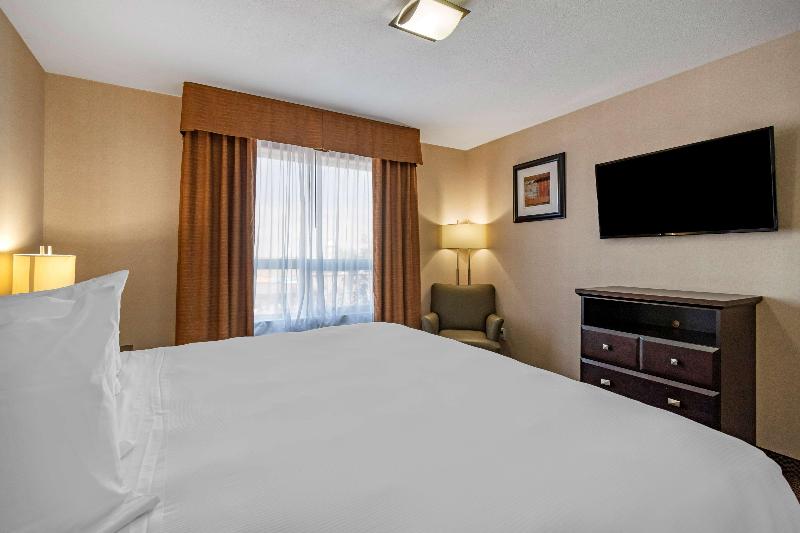 اتاق استاندارد با تخت دو نفره بزرگ برای معلولان, Best Western Bonnyville Inn And Suites
