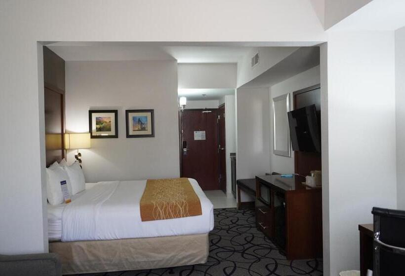 سوئیت با تخت بزرگ, Comfort Inn & Suites Frisco   Plano