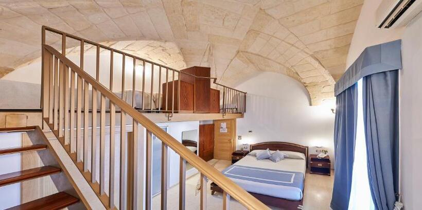 اتاق کلاسیک چهارنفره, Corte Di Nettuno Cdshotels