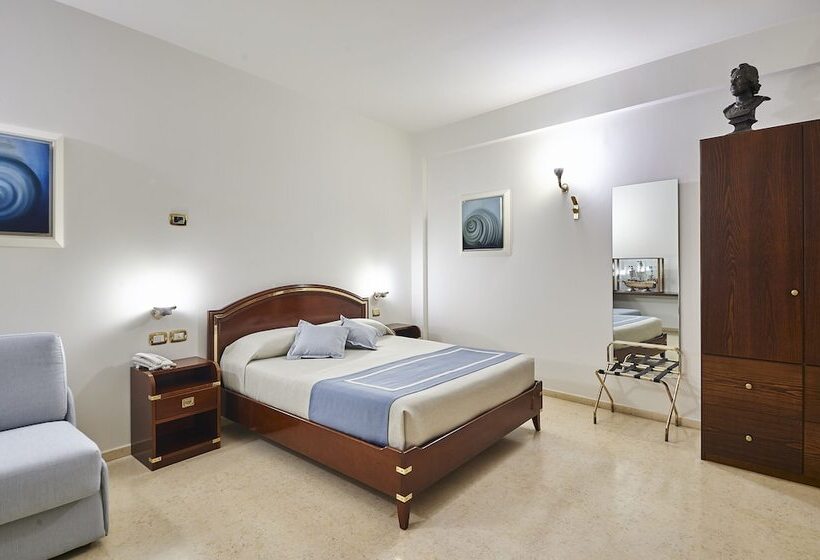 Chambre Triple Classique, Corte Di Nettuno  Cdss