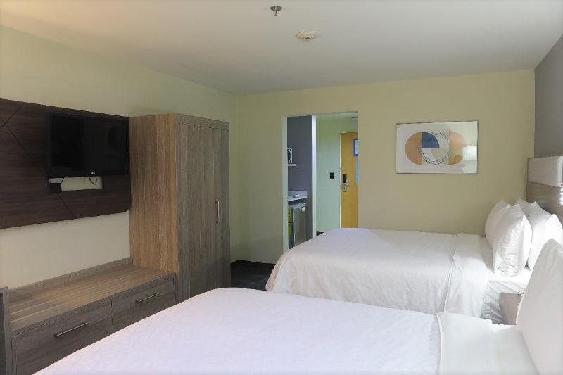 اتاق استاندارد, Holiday Inn Express Piedras Negras, An Ihg