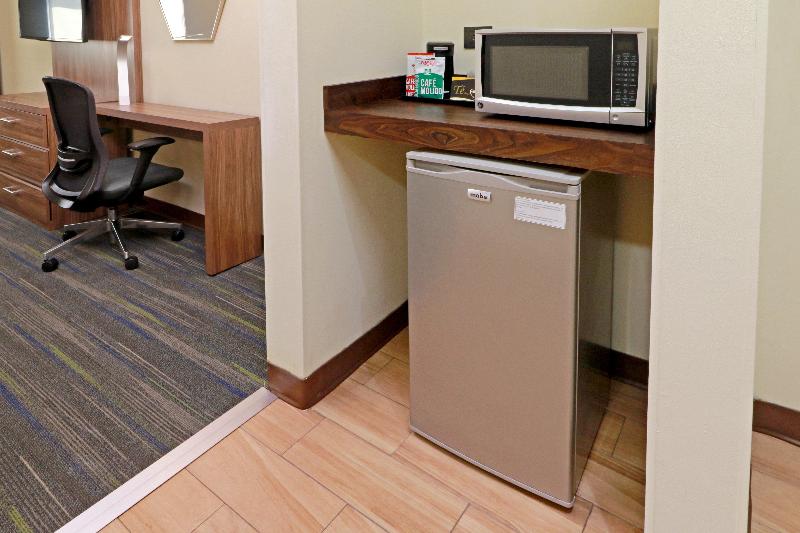اتاق استاندارد, Holiday Inn Express Piedras Negras, An Ihg
