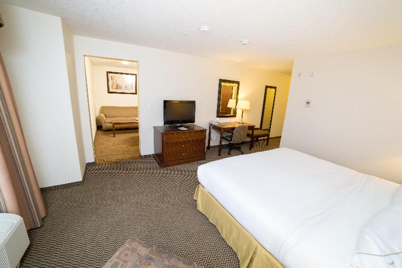 سوئیت با تخت بزرگ, Holiday Inn Express & Suites Drayton Valley, An Ihg