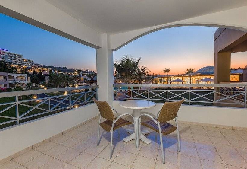 اتاق سوپریور, Kipriotis Maris Suites