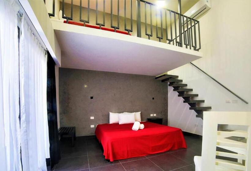 سوییت جونیور, Colonial Playa Del Carmen