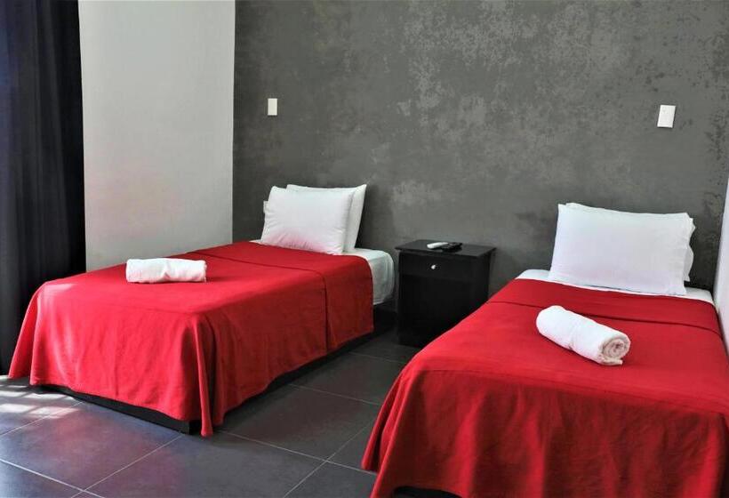 اتاق لوکس, Colonial Playa Del Carmen