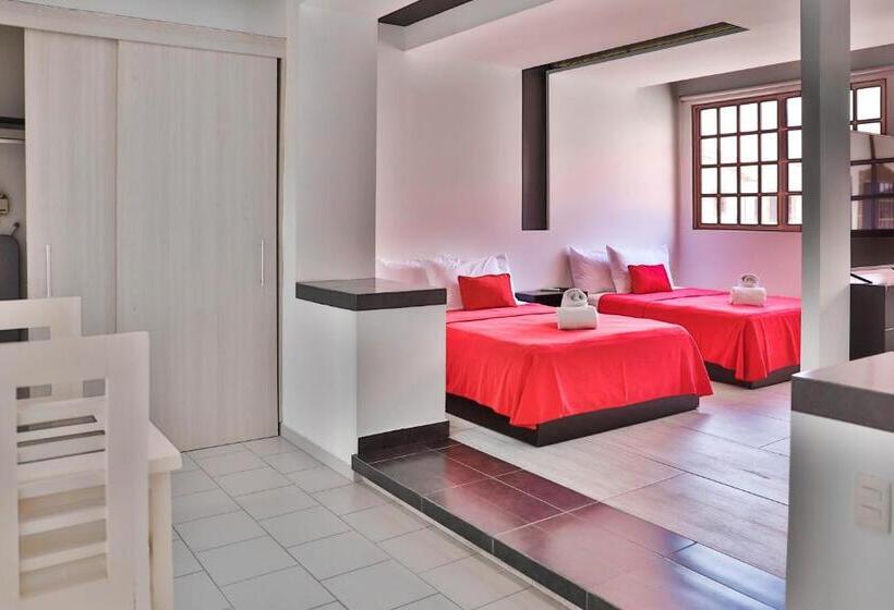 سوییت, Colonial Playa Del Carmen