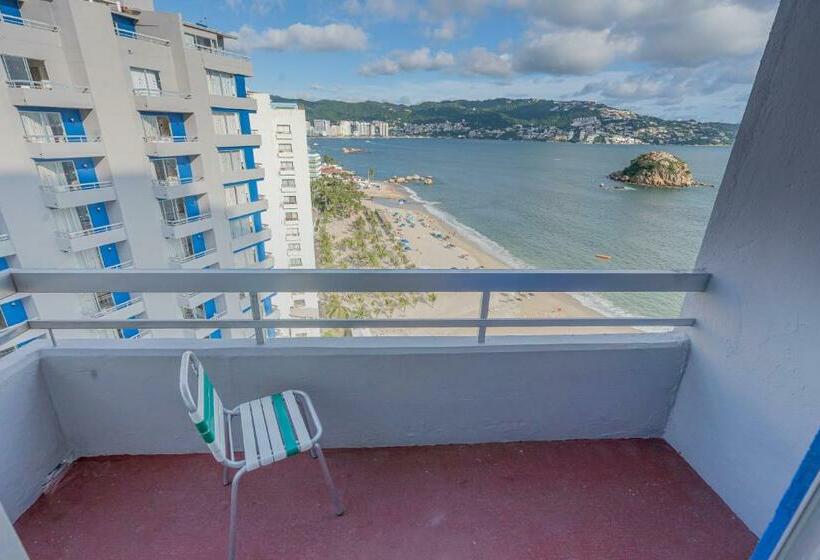 سوییت جونیور, Playa Suites Acapulco