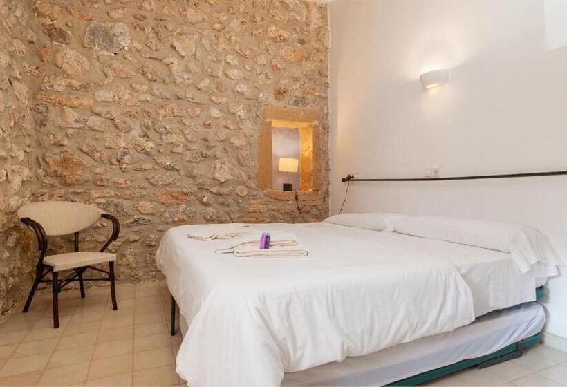 اتاق استاندارد, Petit Hotel Hostatgeria La Victoria