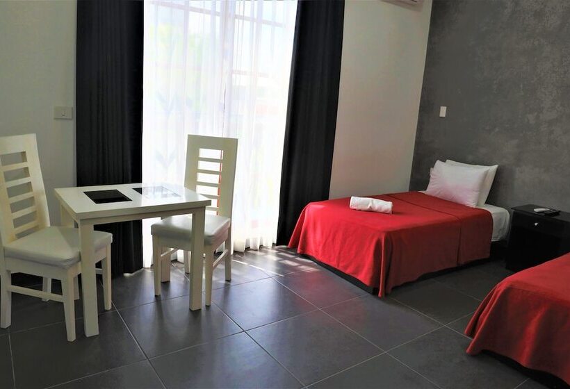 اتاق لوکس, Colonial Playa Del Carmen
