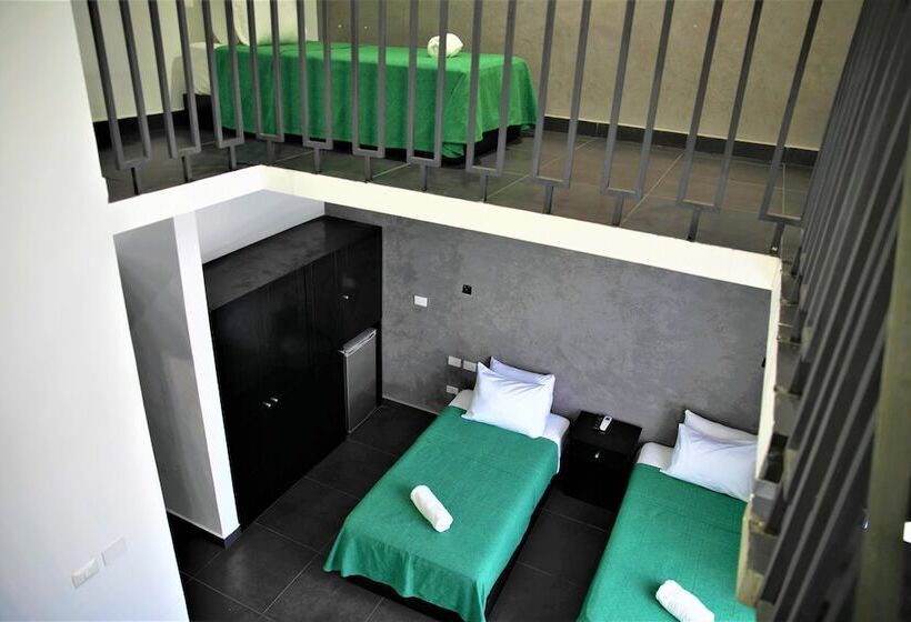 سوییت جونیور, Colonial Playa Del Carmen