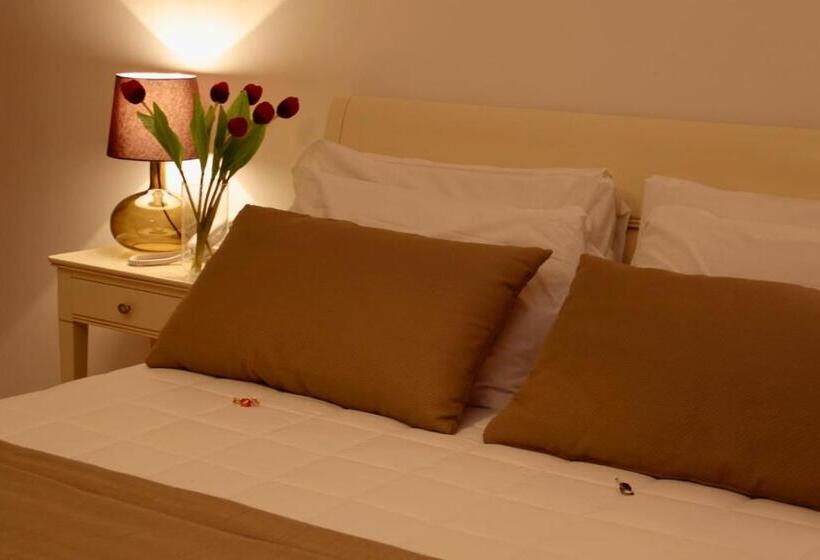 اتاق استاندارد, St. Peter  Six Rooms & Suites