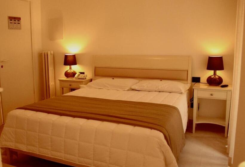 اتاق استاندارد, St. Peter  Six Rooms & Suites