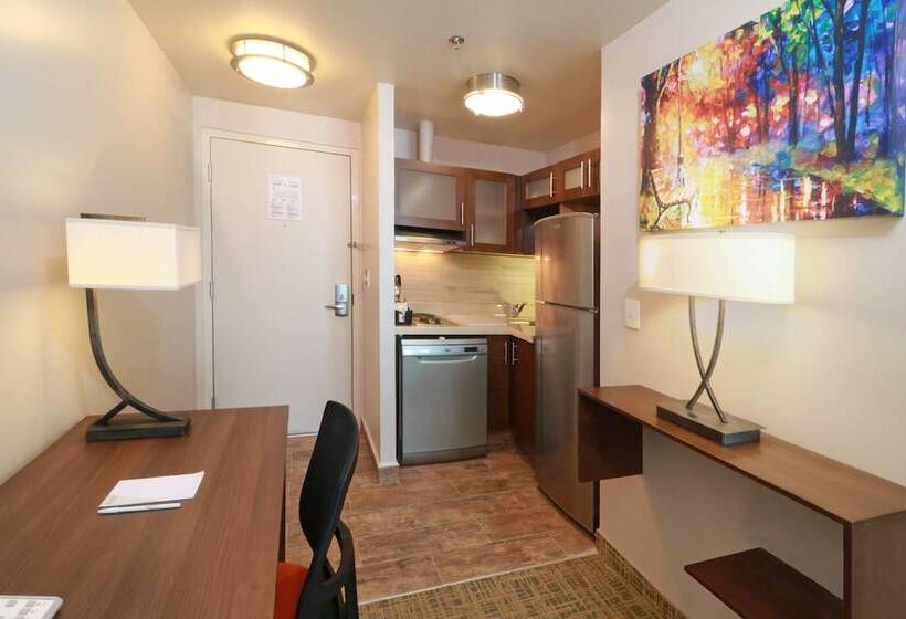 سوئیت 2 خوابه, Staybridge Suites Queretaro, An Ihg