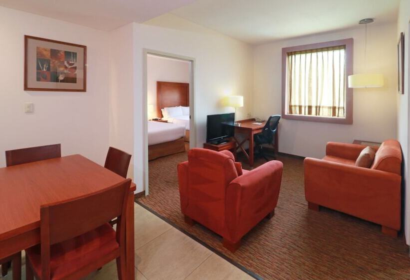 سوئیت 2 خوابه, Staybridge Suites Queretaro, An Ihg