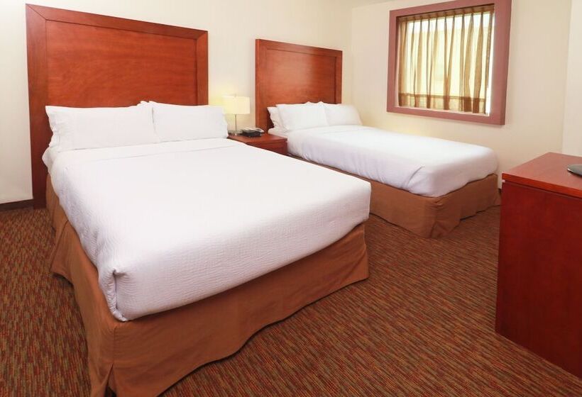 2 Bedroom Suite, Staybridge Suites Queretaro