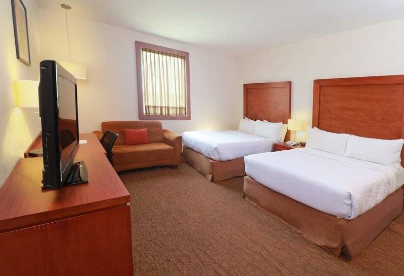 سوییت, Staybridge Suites Queretaro, An Ihg