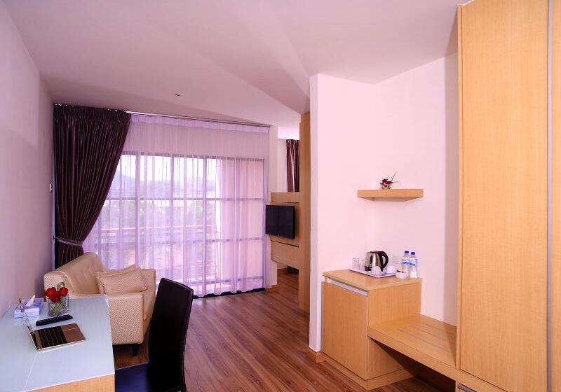 استودیوی استاندارد, Staybridge Suites Queretaro, An Ihg