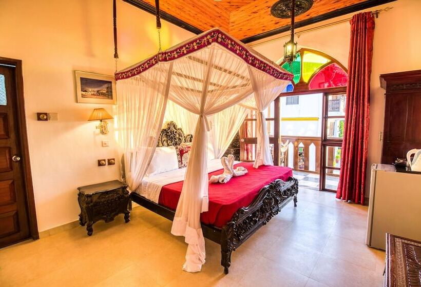 اتاق استاندارد با بالکن و چشم‌انداز دریا, Tembo House