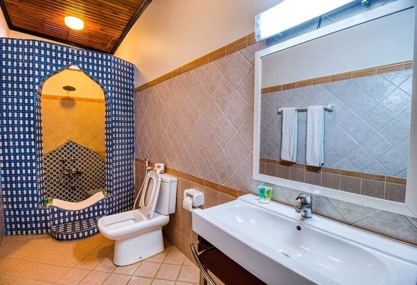 اتاق استاندارد با بالکن و چشم‌انداز دریا, Tembo House