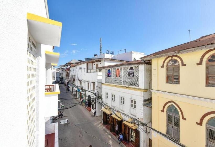 1 Bedroom Apartment City View, Tembo House