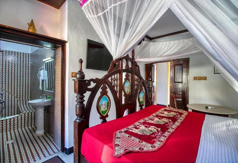 اتاق استاندارد با بالکن و چشم‌انداز دریا, Tembo House