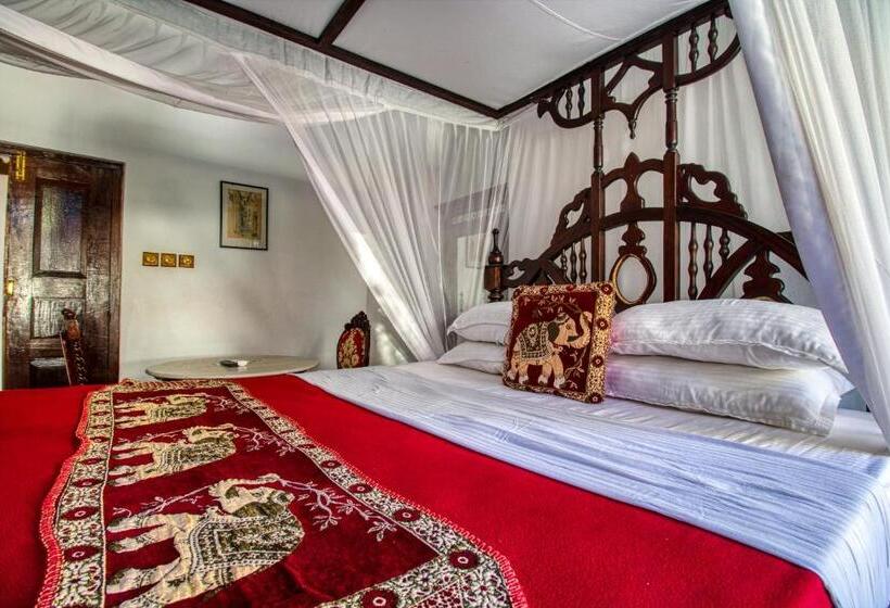 اتاق استاندارد با بالکن و چشم‌انداز دریا, Tembo House