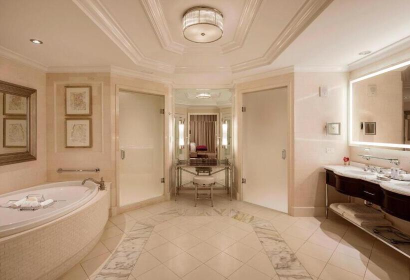 Suite King Size Bed, The St. Regis Atlanta