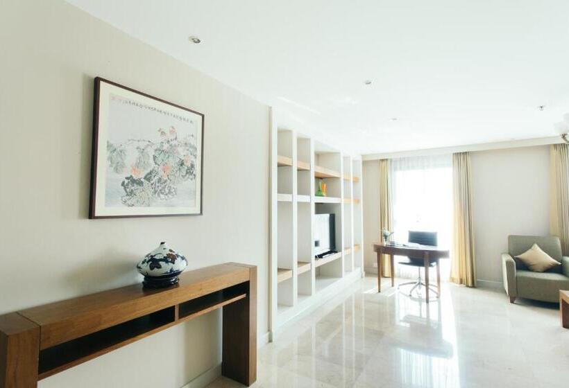 سوئیت 2 خوابه, Thomson Residence
