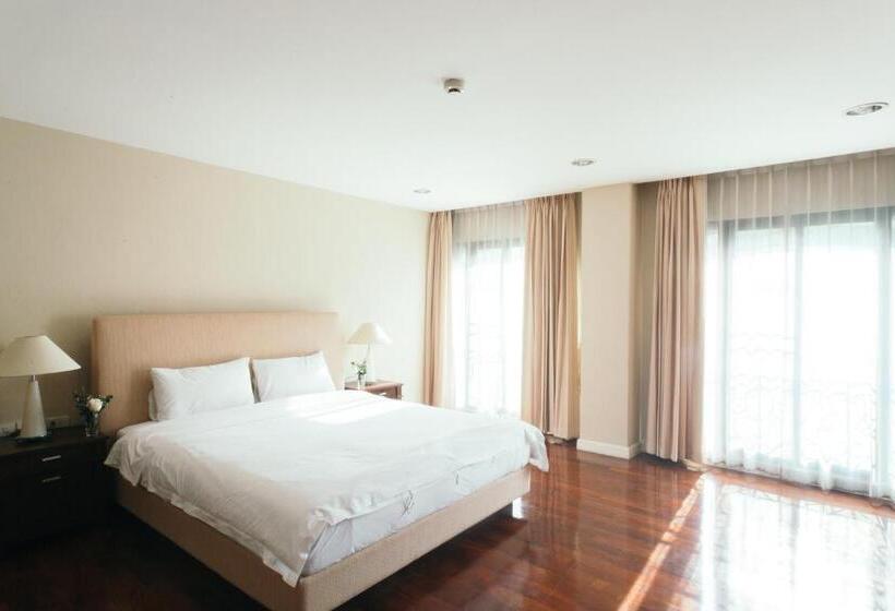 اتاق 4 خوابه, Thomson Residence