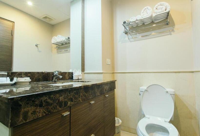 اتاق استاندارد, Thomson Residence