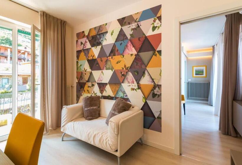 Suite with lake view, Villa Europa