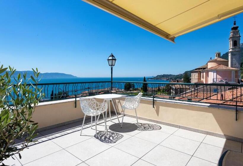 سوییت جونیور, Villa Europa