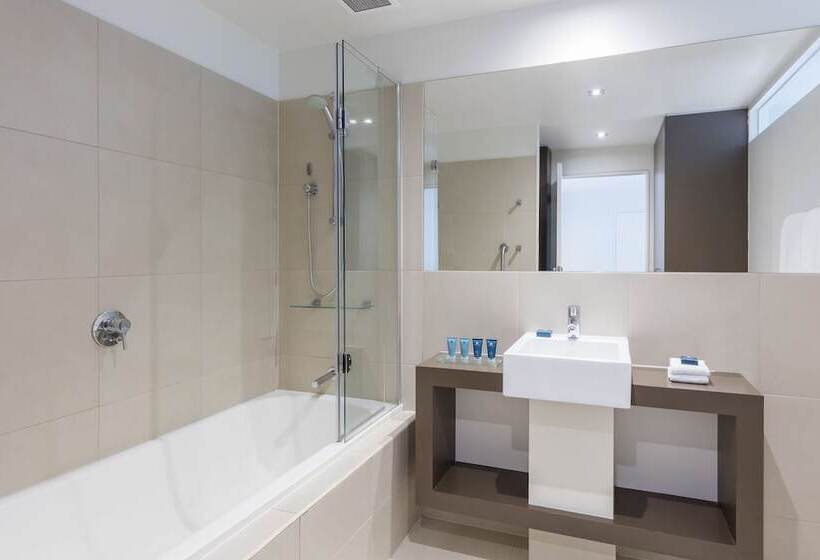 اتاق استاندارد با تخت دوبل, Wyndham Resort Torquay